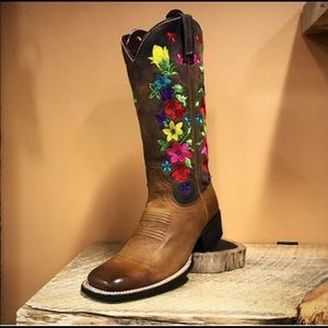 Meet your Posher, Piedad